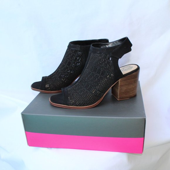 Vince Camuto Shoes - Picture 2 of 13